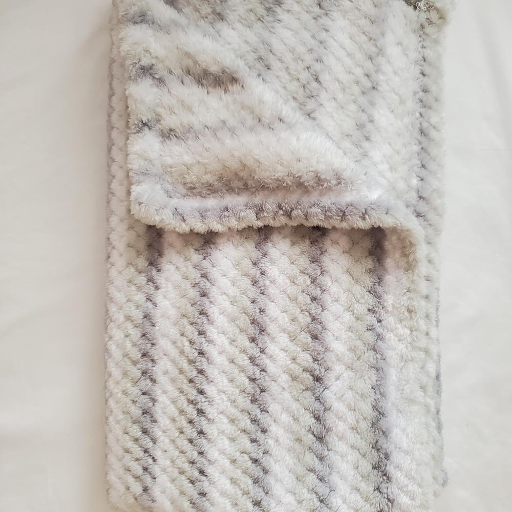 Gentle Steps Fleece Baby  Blanket Grey Stripe 30x36 White Lovey